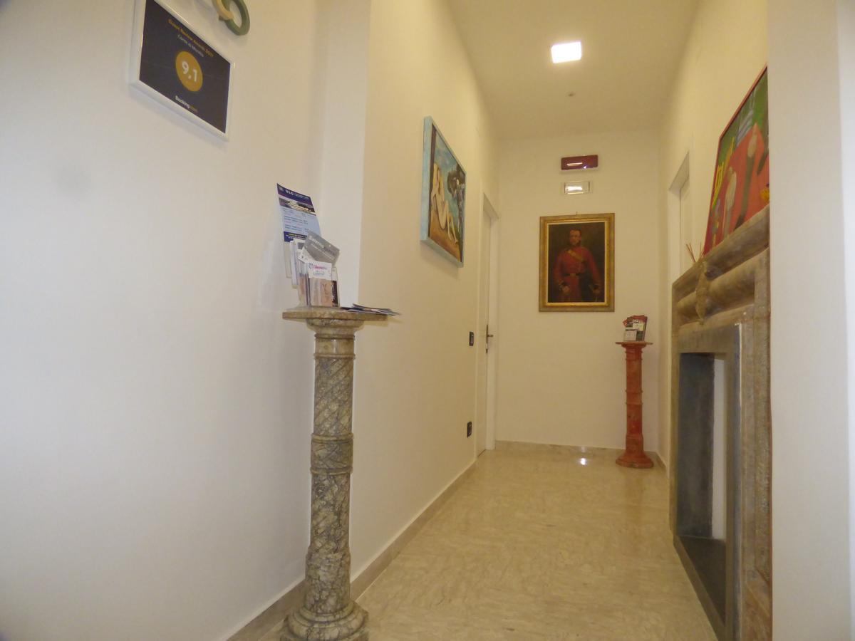 Conte Di Morelia Salerno Buitenkant foto